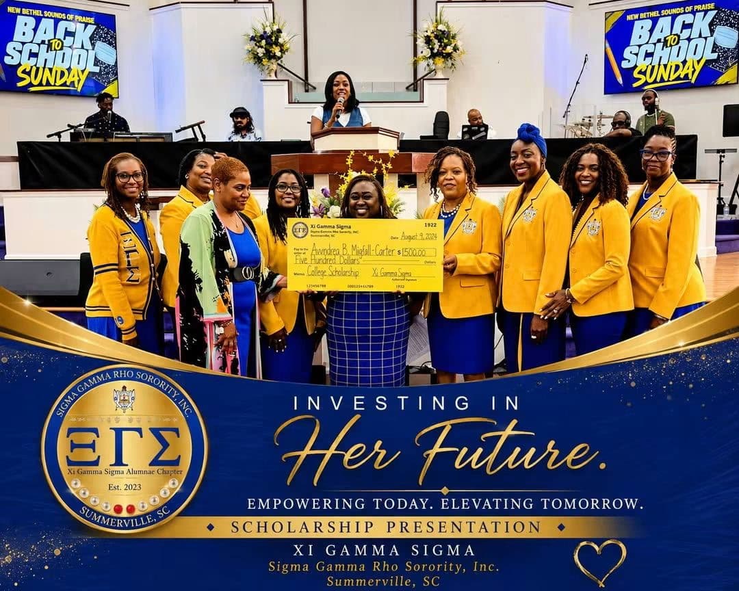 Xi Gamma Sigma members presenting a $500 educational college scholarship to Avondrea Wigfall-Carter